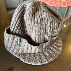 Patagonia cap with visor